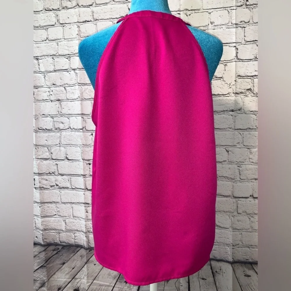 🈹 Notch Neck Top - Picture 5 of 8